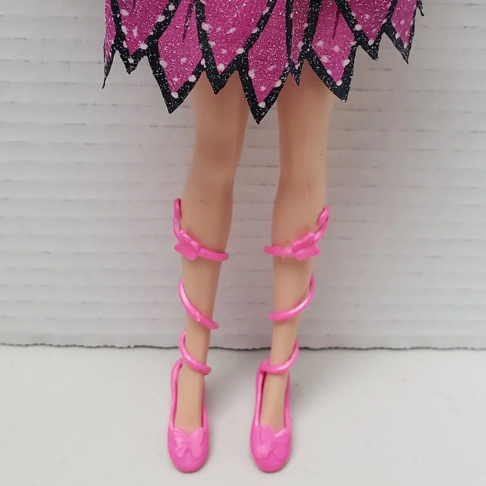 Barbie Mariposa Doll 2008 - Picture 8 of 10